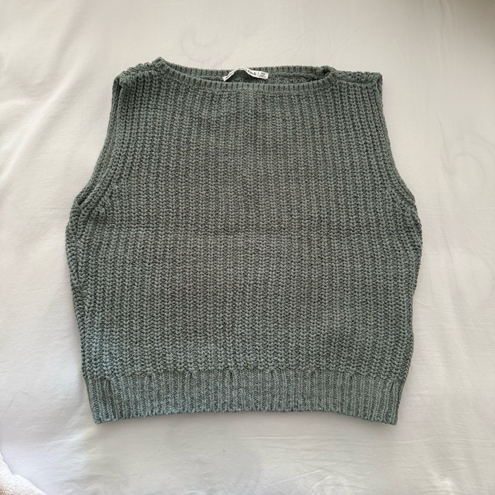 Abercrombie & Fitch Slash Shaker Tank